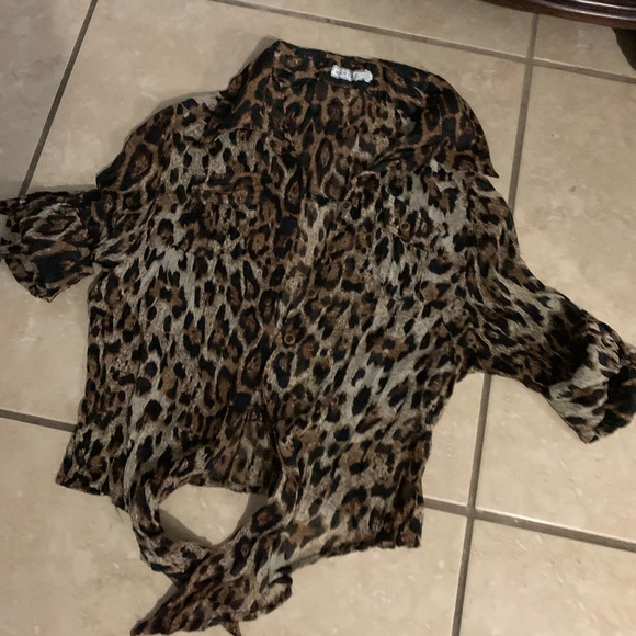 Leopard top - Picture 5 of 6